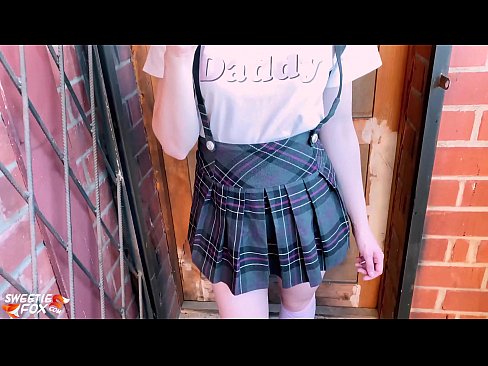 ❤️ Schoolgirl sûget har lul djip en neukt ynstee fan klassen. ❌ Superseks op fy.gaypornforyou.ru ❌️❤